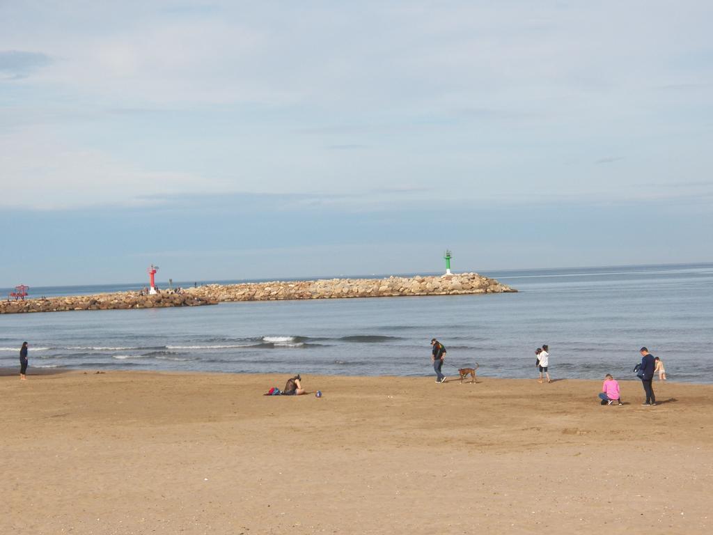 Valencia Port Saplaya Appartement Buitenkant foto