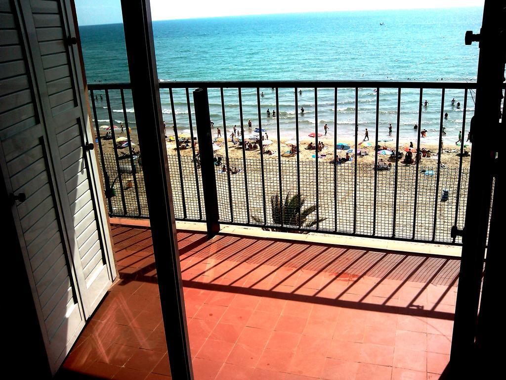 Valencia Port Saplaya Appartement Buitenkant foto